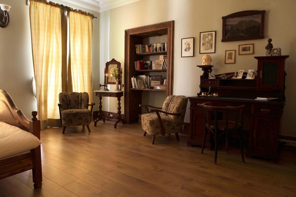 Apartmany Antik Pratterov Dom Banská Štiavnica Rom bilde