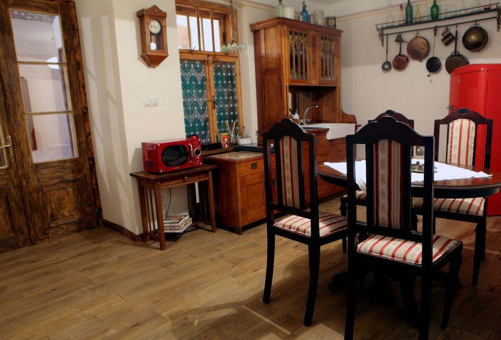 Apartmany Antik Pratterov Dom Banská Štiavnica Rom bilde