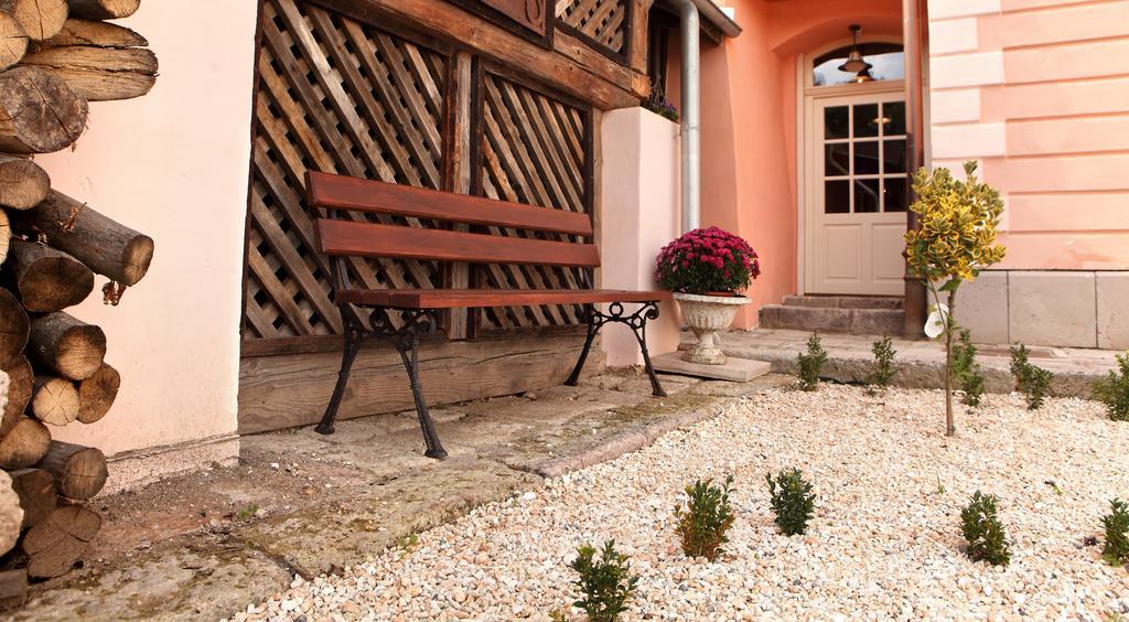 Apartmany Antik Pratterov Dom Banská Štiavnica Rom bilde